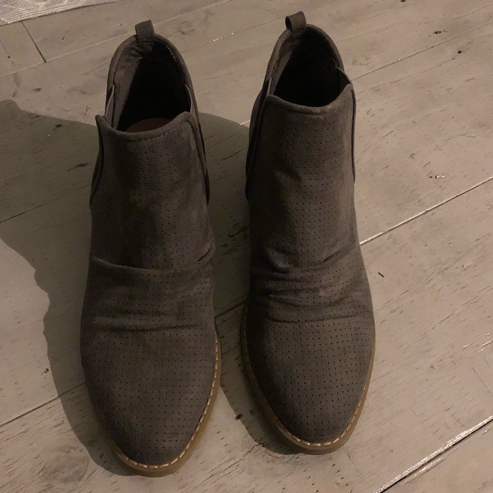 Report ankle boot size 8.5 “Drewe”